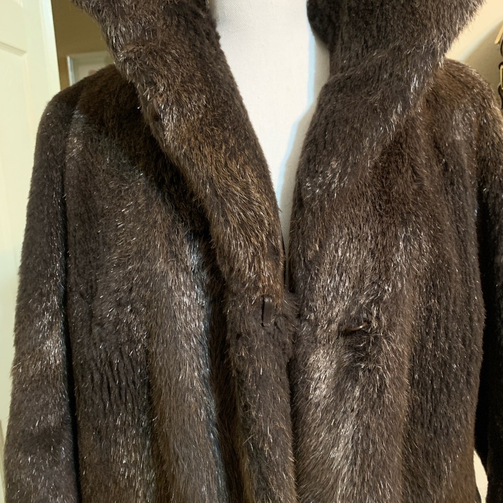 Luxurious Dark Brown nutria genuine Fur long Coat - Picture 2 of 6